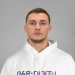 Максим Поморцев